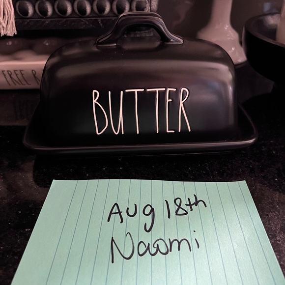 Rae dunn butter dish. - Picture 1 of 1